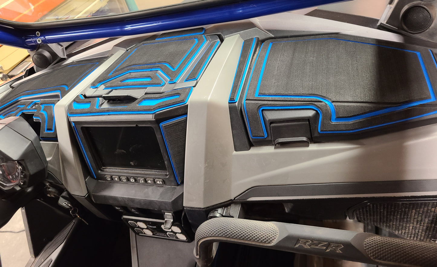 Dash Kit