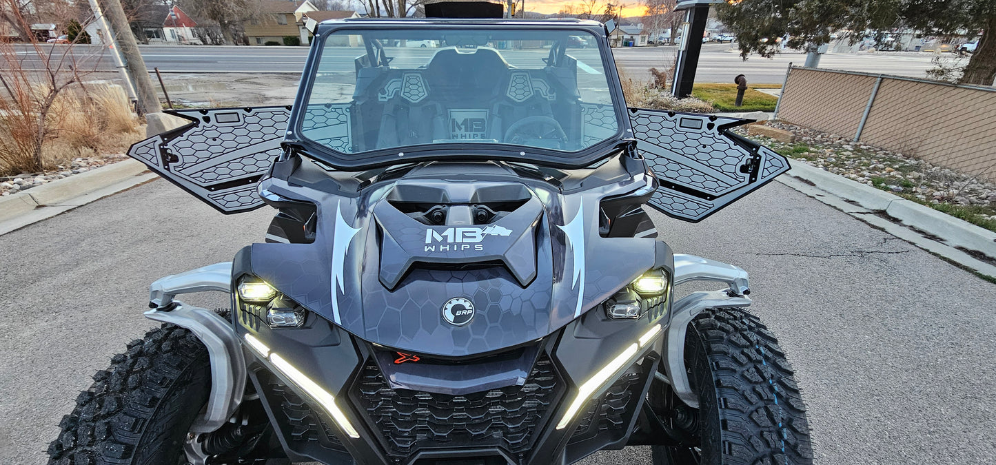 CanAm Maverik R