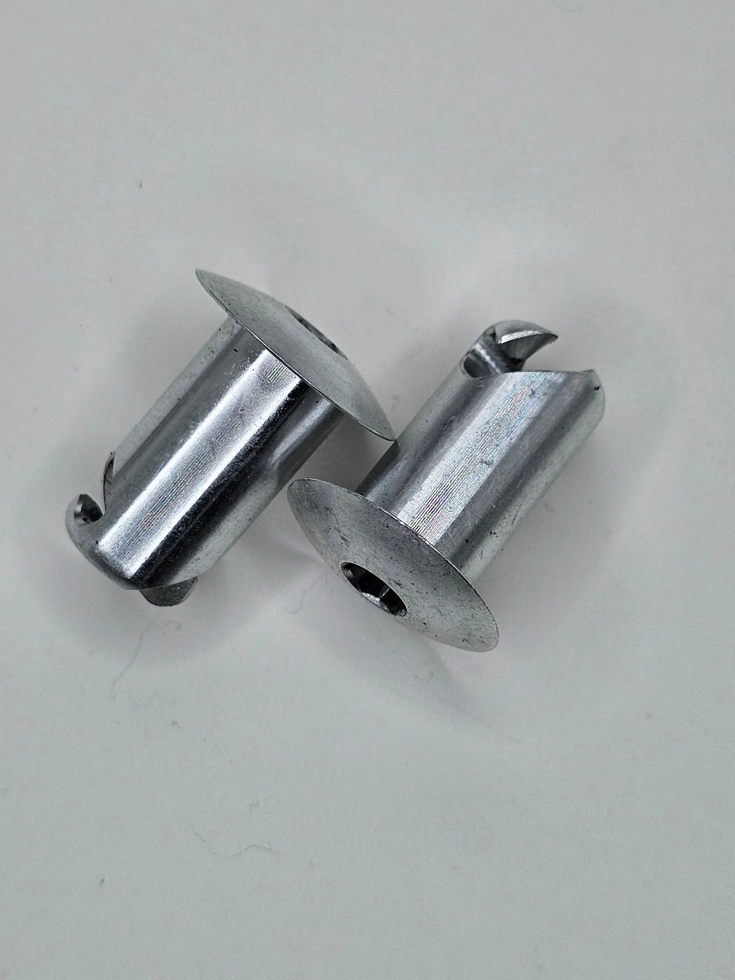 DZUS Pins 0.7" length 7/16" diameter 1/4 turn fastener Hex Head